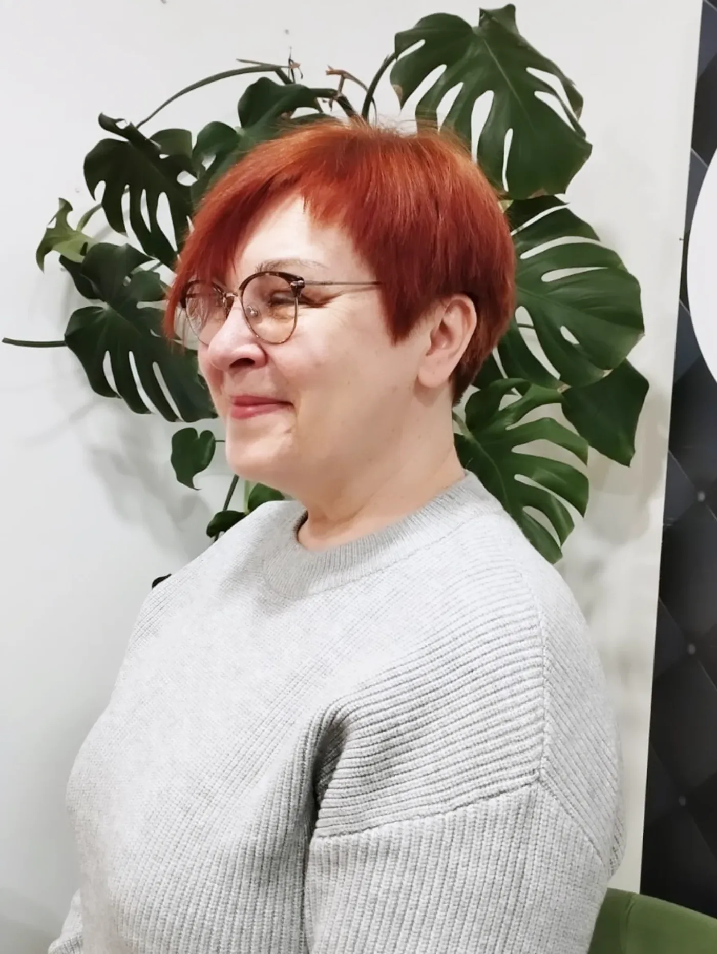Коротка жіноча стрижка